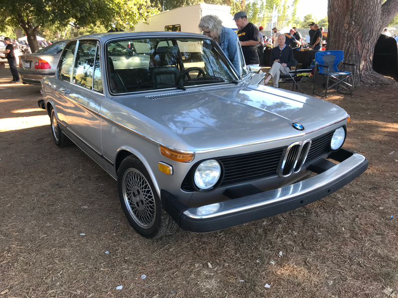 Illustration for article titled Classic BMW's In Van Nuys